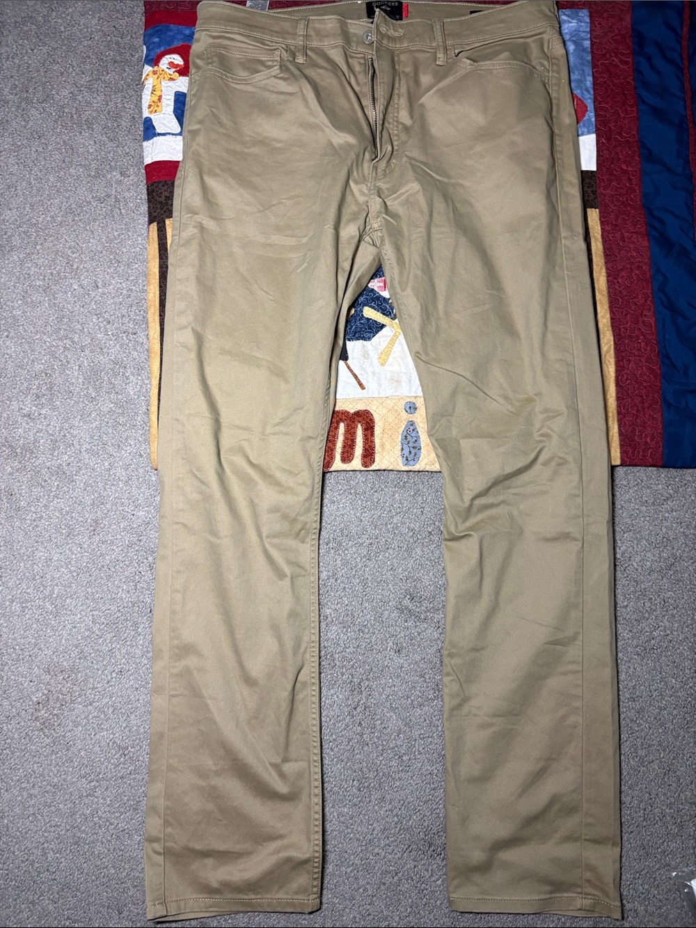 Dockers Khaki/Tan Straight-Leg Chinos
